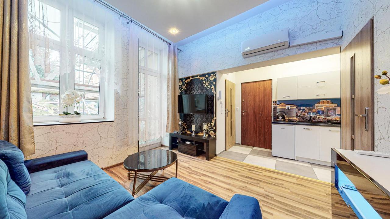 Apartament Las Vegas De Lux-Deptak Dworcowa Μπίτομ Εξωτερικό φωτογραφία